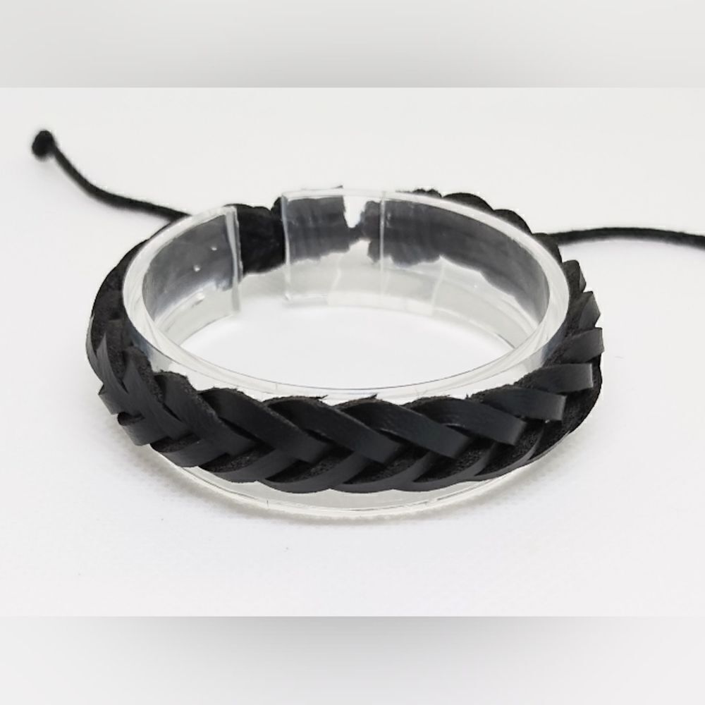 Men's leather bracelet braided black‎ new e16